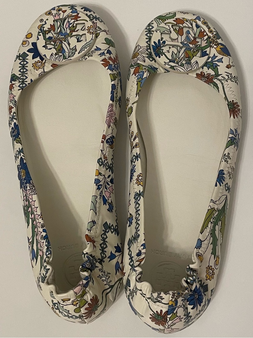 Tory Burch Minnie Ivory Meadow Folly Travel
Ballet Flats size 7